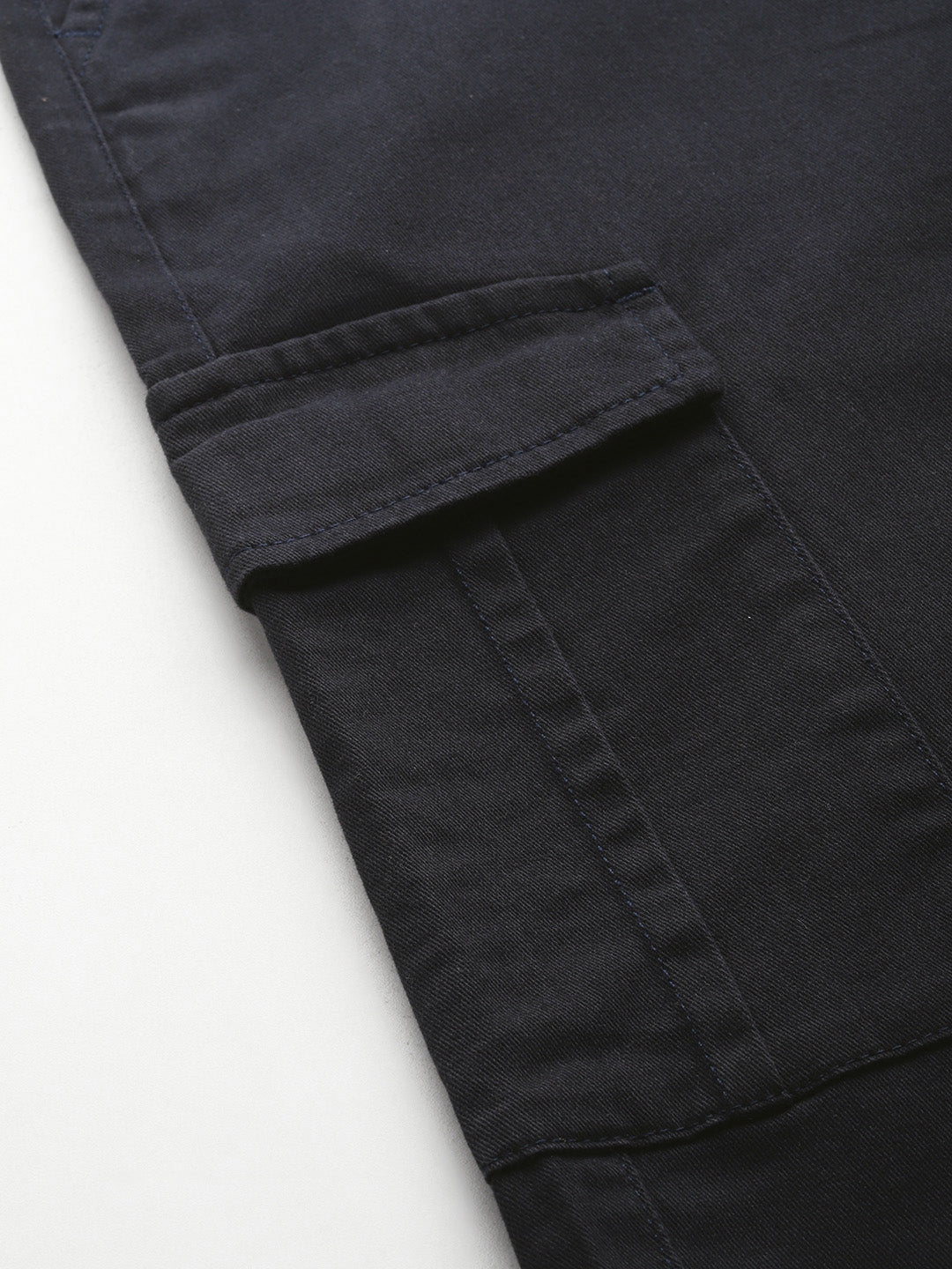 Thomas Scott Men Navy Cricket Club Plus Size Regular Fit Mid-Rise Solid Woven Cargo Trouser