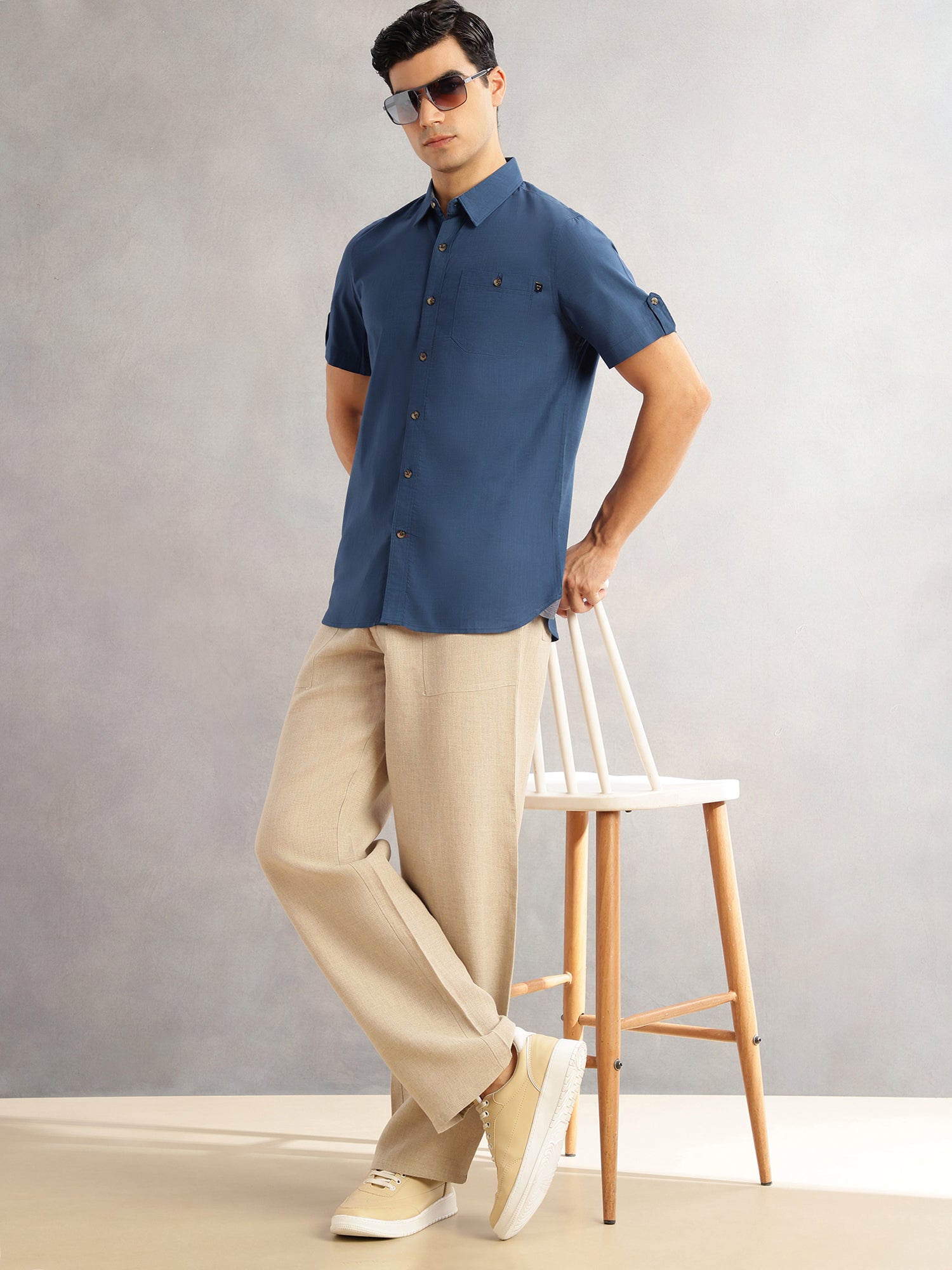 Thomas Scott Men Teal Regular Fit Short Sleeves Spread Collar 100% Cotton Casual Shirt
