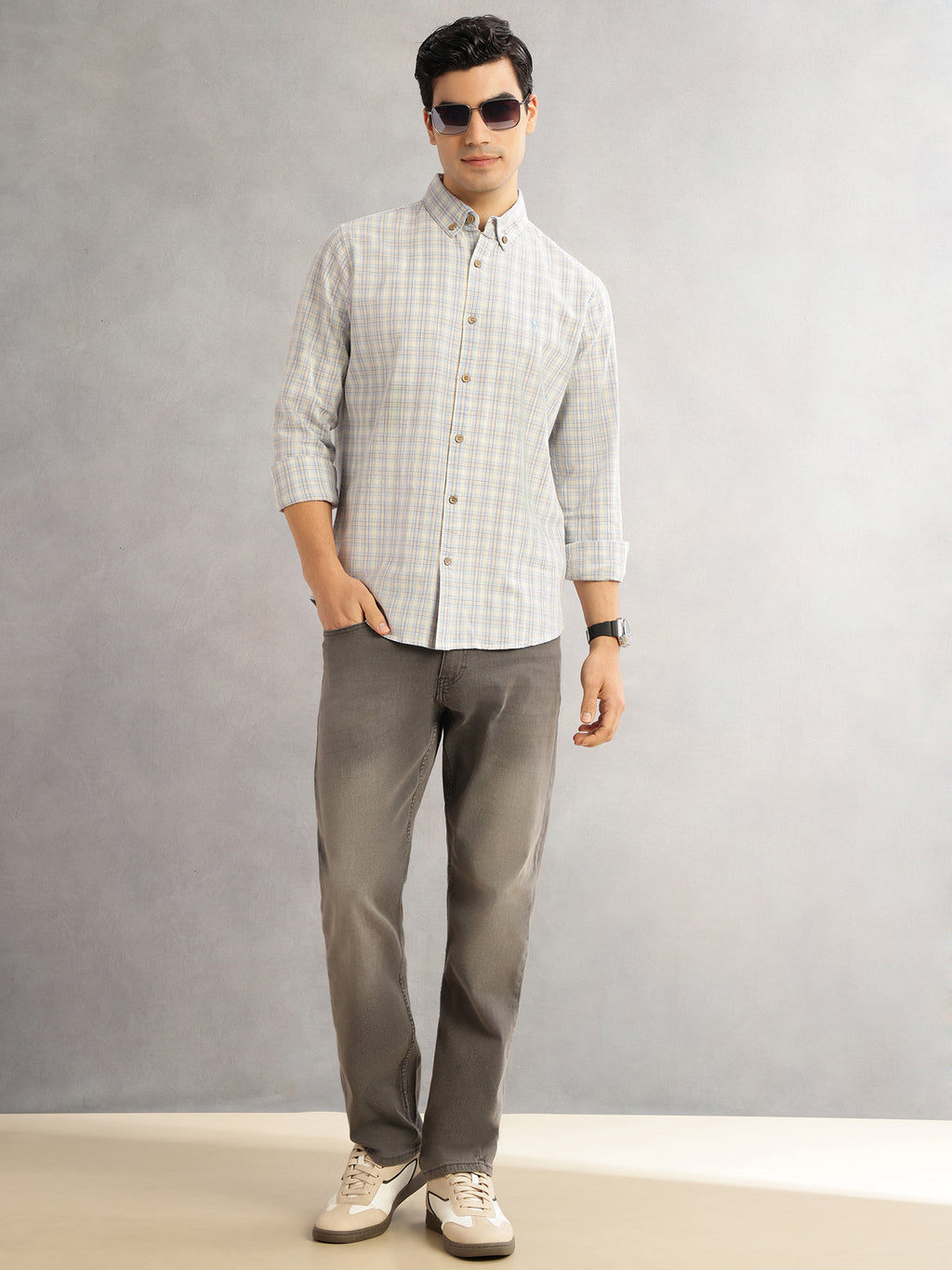 Thomas Scott Men Aqua Cricket Club Slim Fit Long Sleeves Button-Down Collar Tartan Checks Cotton Linen Casual Shirt