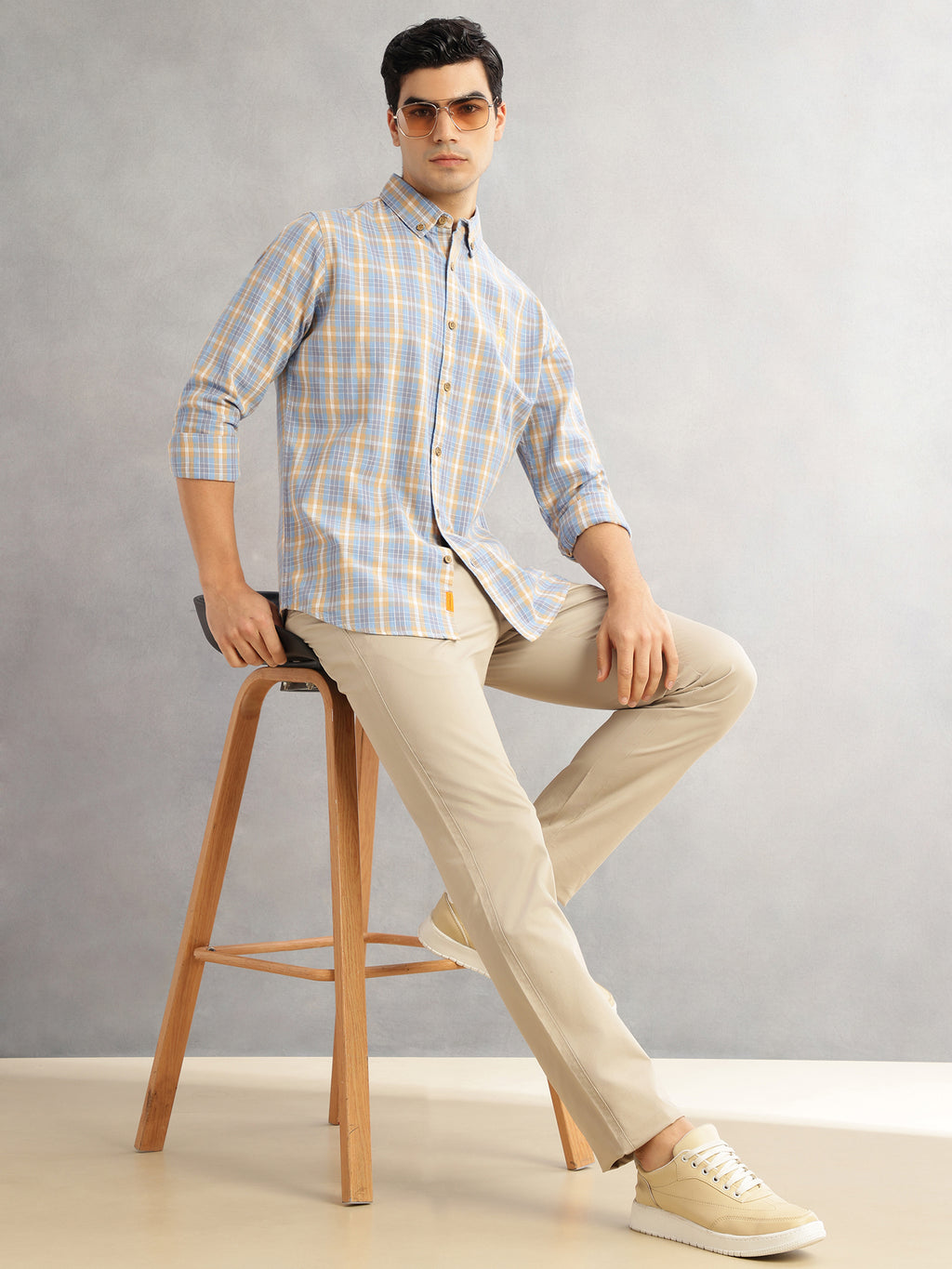 Thomas Scott Men Blue Cricket Club Slim Fit Long Sleeves Button-Down Collar Graphic Checks Cotton Linen Casual Shirt