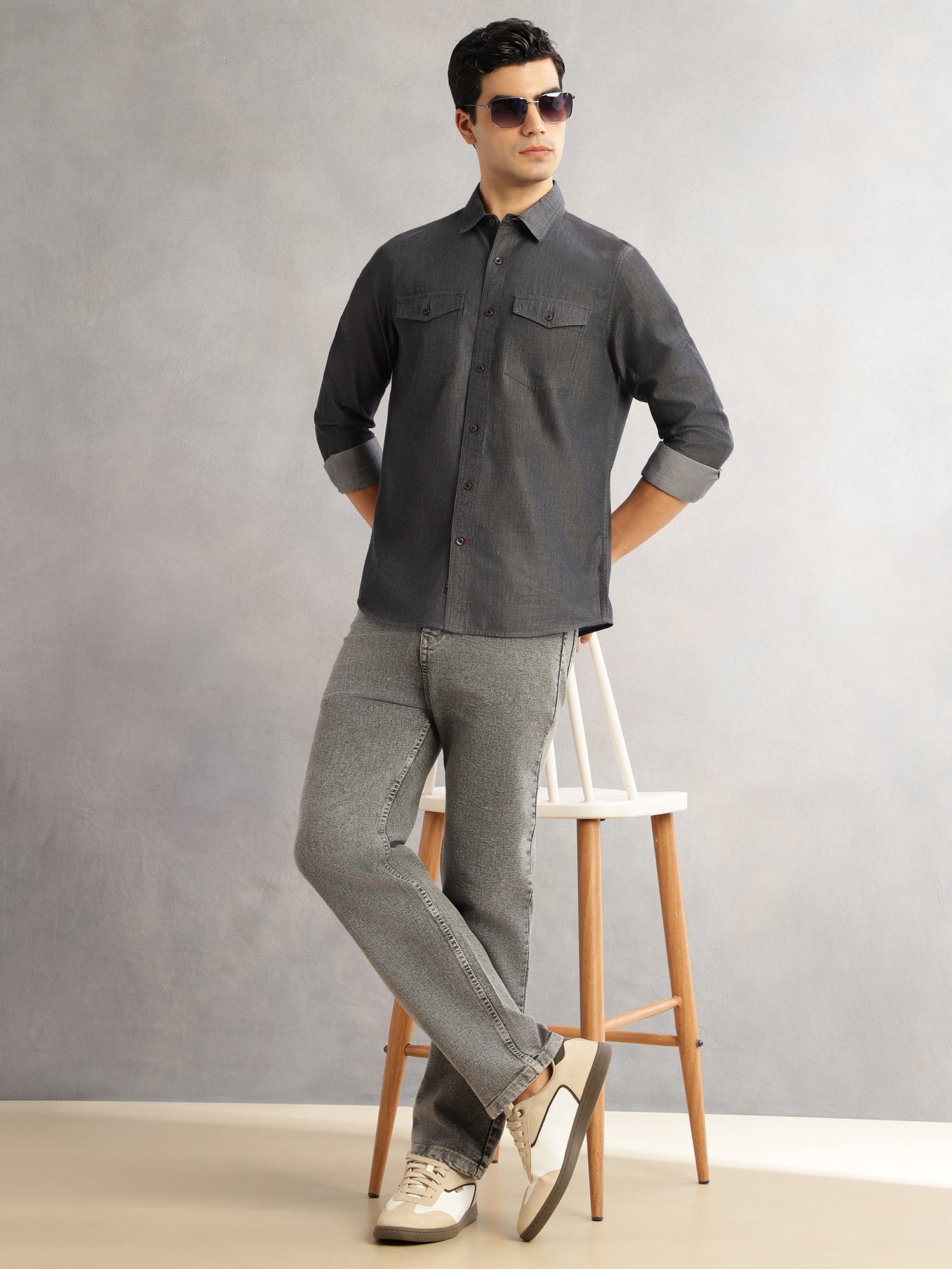 Thomas Scott Men Black Slim Fit Long Sleeves Spread Collar Chambray 100% Cotton Casual Shirt