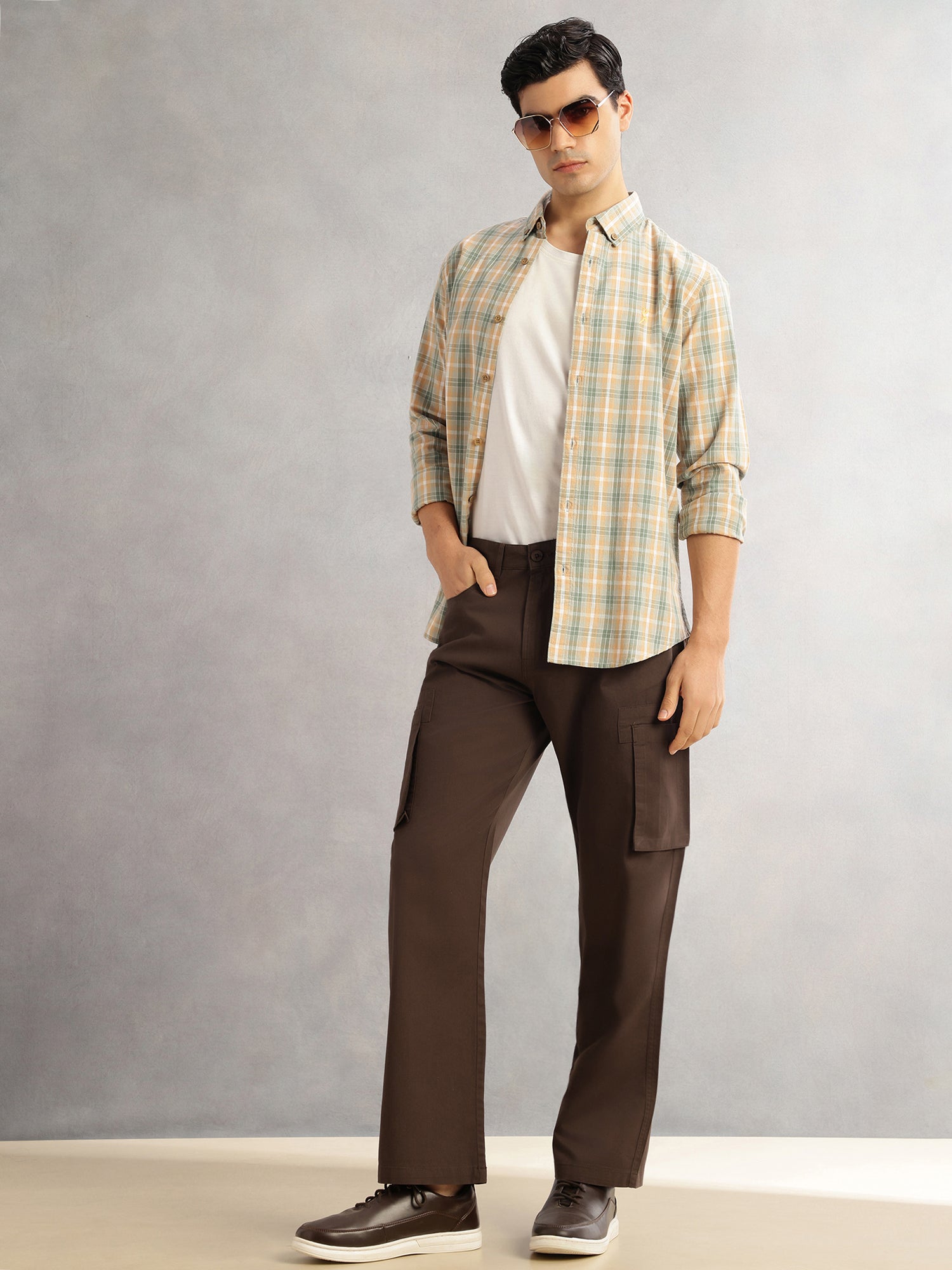 Thomas Scott Men Dark Brown Cricket Club Straight Fit Mid-Rise Solid 100% Cotton Woven Cargo Trouser