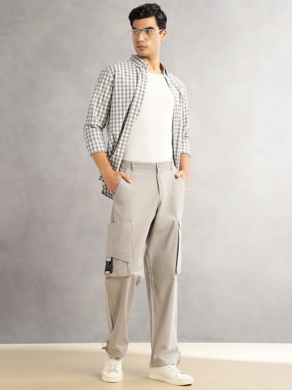 Thomas Scott Men Light Grey Cricket Club Relaxed Fit Mid-Rise 100% Cotton Woven Cargo Trouser
