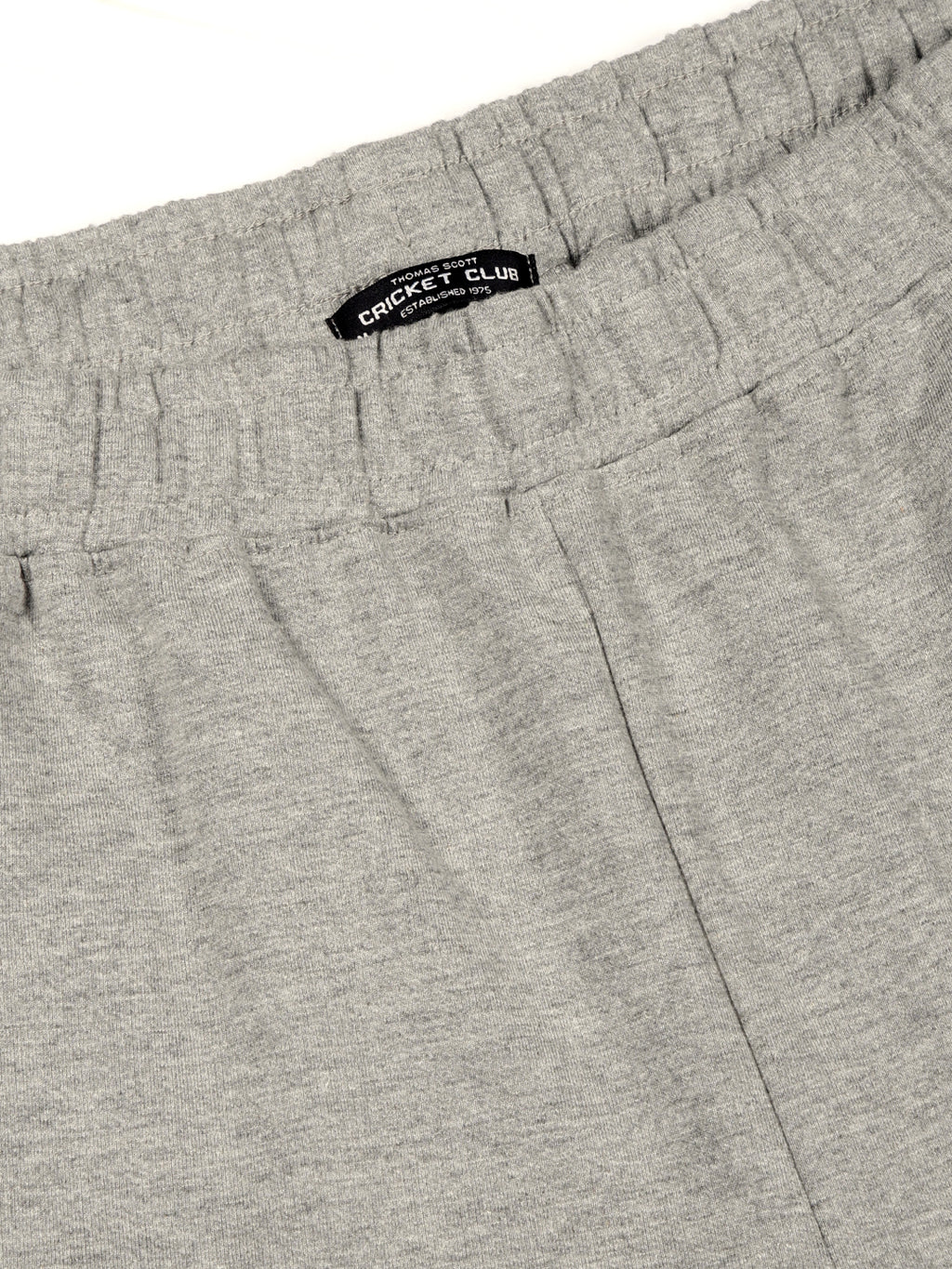 Thomas Scott Men Grey Melange Regular Fit Mid-Rise Solid 2 Pockets Knitted Shorts