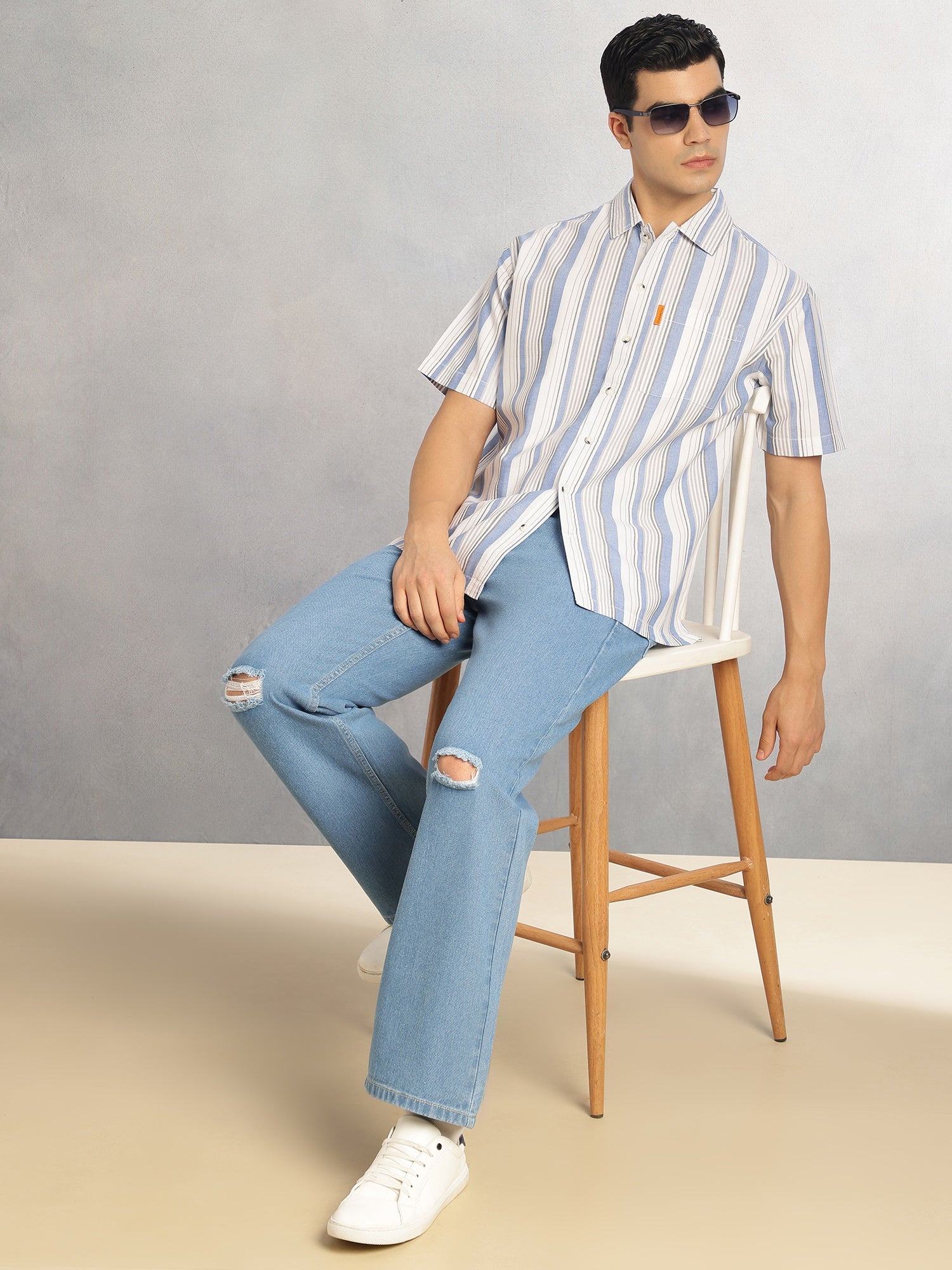 Thomas Scott Men Blue Cricket Club Collection Oversized Short Sleeves Cuban Collar Vertical Striped 100% Cotton Oxford Casual Shirt