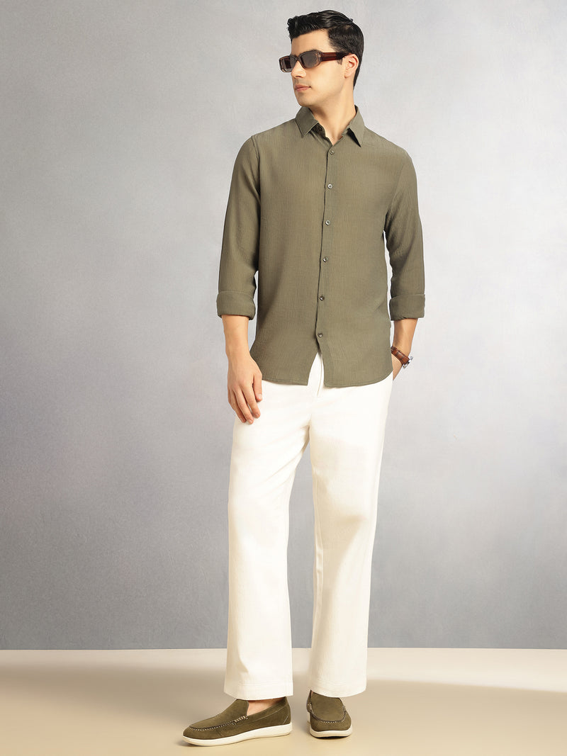 Thomas Scott Men Olive Regular Fit Long Sleeves Spread Colllar Textured Polyester Casual Shirt