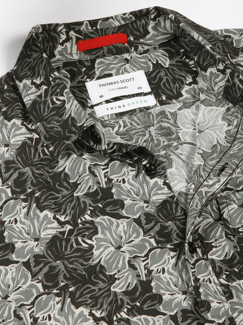 Thomas Scott Men Black Regular Fit Short Sleeves Spread Collar Floral Printed Casual Shirt
