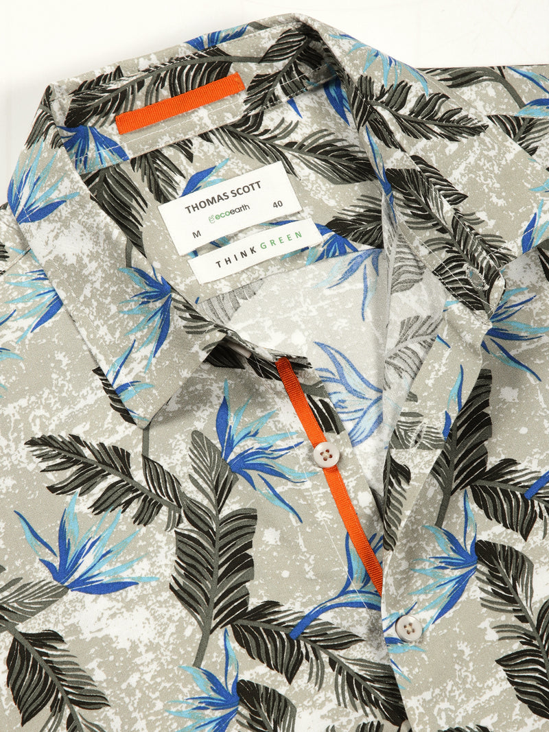 Thomas Scott Men Grey Regular Fit Short Sleeves Spread Collar Tropical Printed Casual Shirt