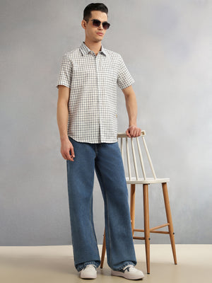 Navy Slim Fit Short Sleeves Spread Collar Gingham Checks Cotton Linen Casual Shirt For Men