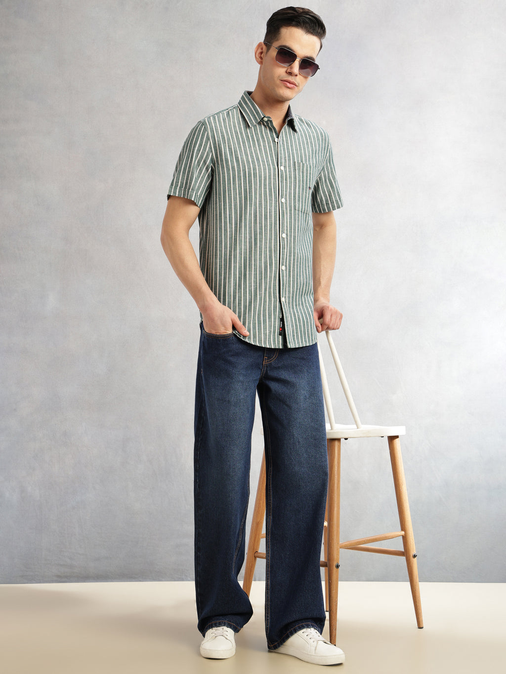 Thomas Scott Men Green Slim Fit Cotton Linen Vertical Stripes Casual Shirt with Spread Collar & Short Sleeves