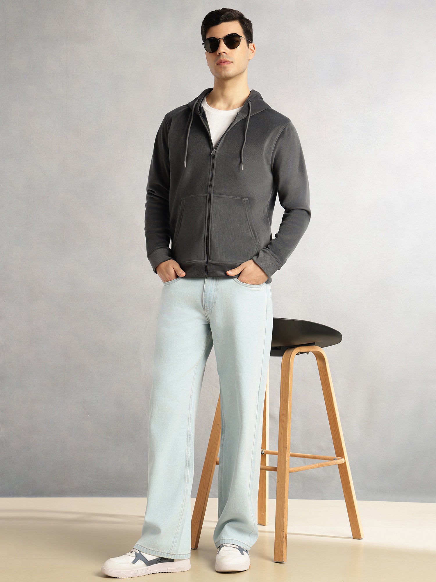 Thomas Scott Men Grey Regular Fit Long Sleeves Kangaroo Pocket Polyester Hoodie Sweatshirt