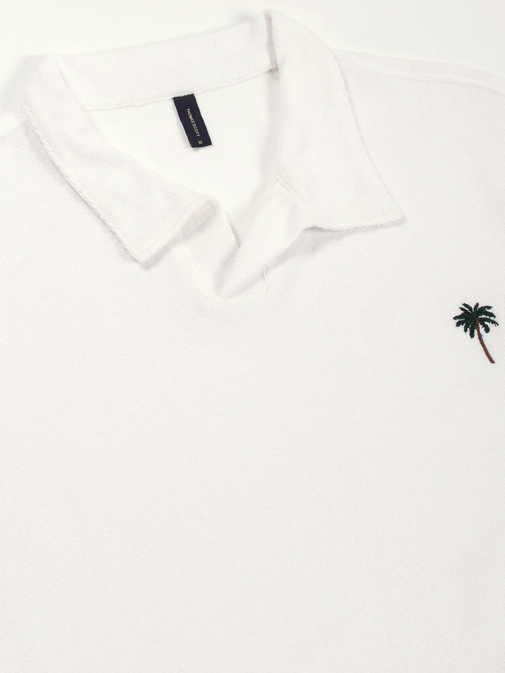 Thomas Scott Men White Relaxed Fit Short Sleeves Solid Polo Collar Knitted T-Shirt