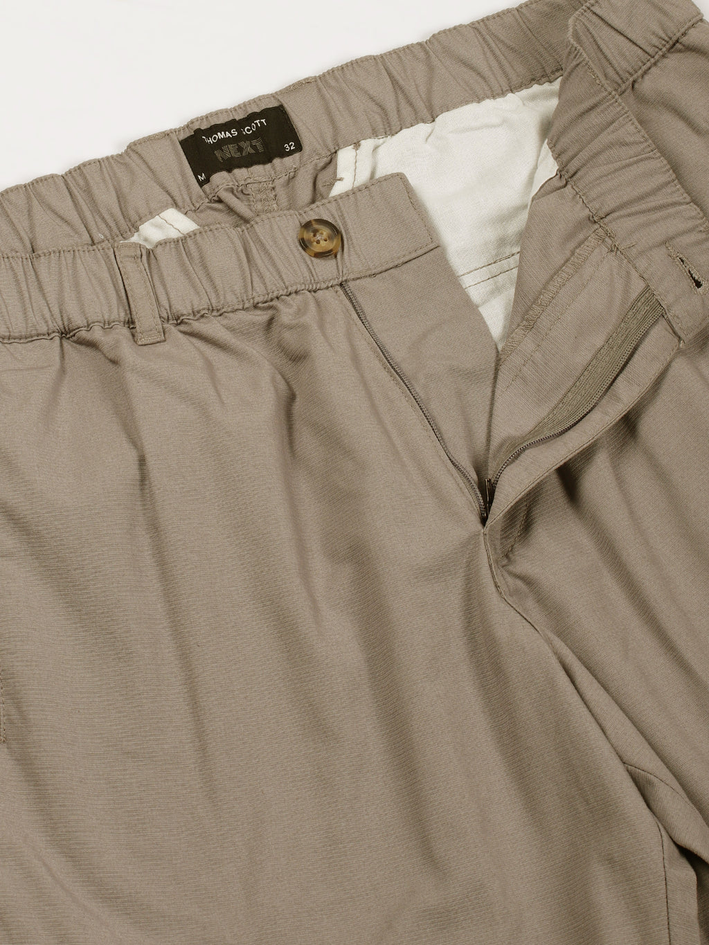 Thomas Scott Men Grey Slim Fit Mid-Rise Solid 6 Pockets Woven Cargo Trouser