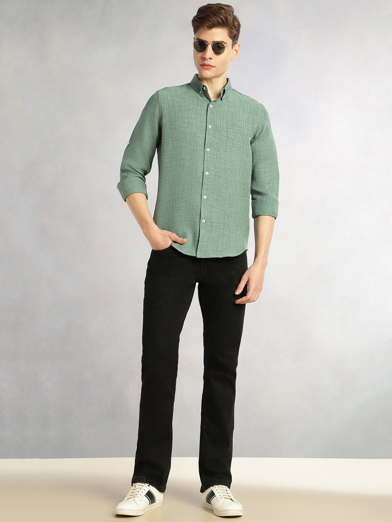 Thomas Scott Men Mint Slim Fit Long Sleeves Button-Down Collar Polyester Casual Shirt