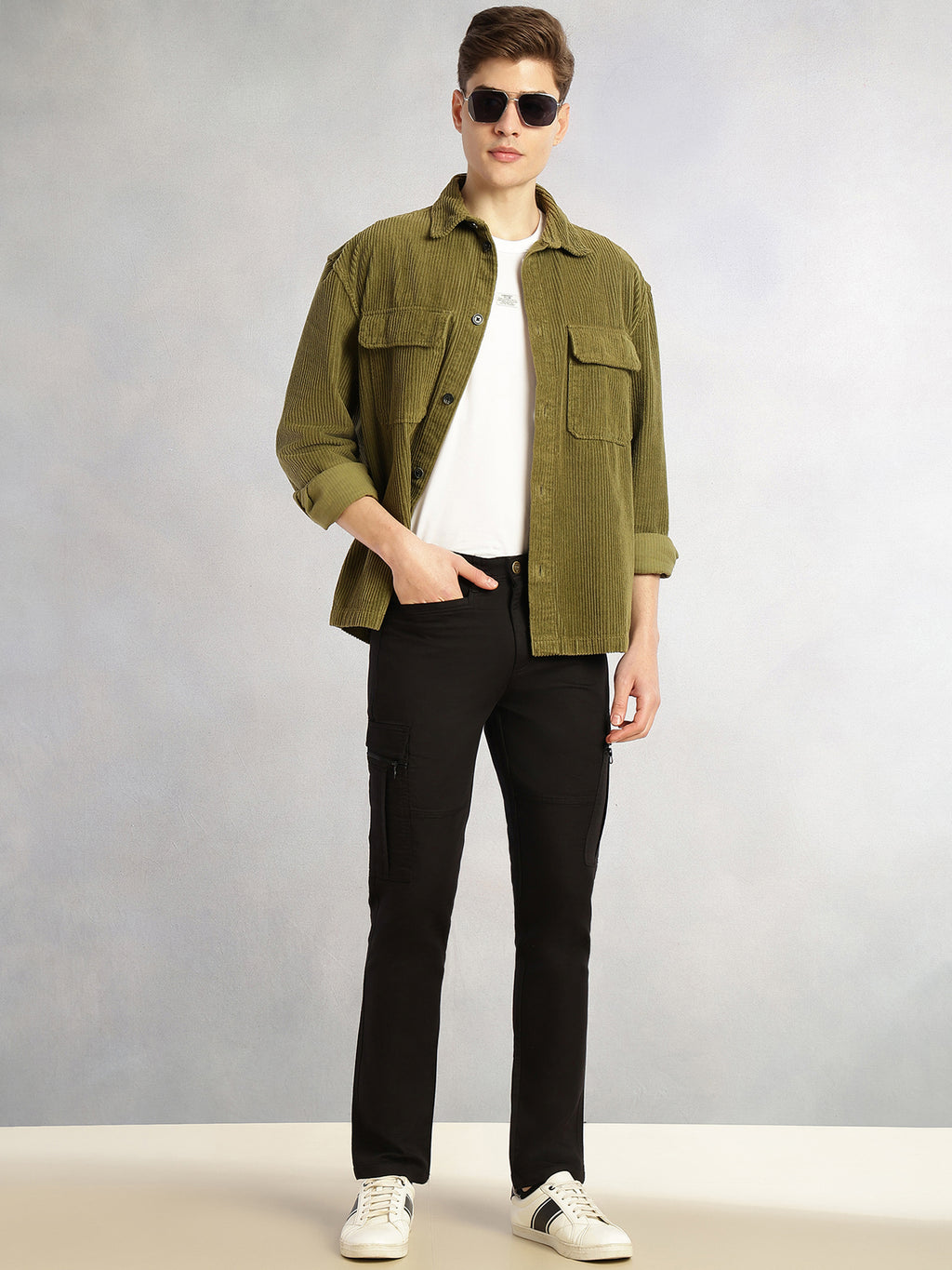 Thomas Scott Men Black Regular Fit Mid-Rise Solid Woven Utility Cargo Trouser