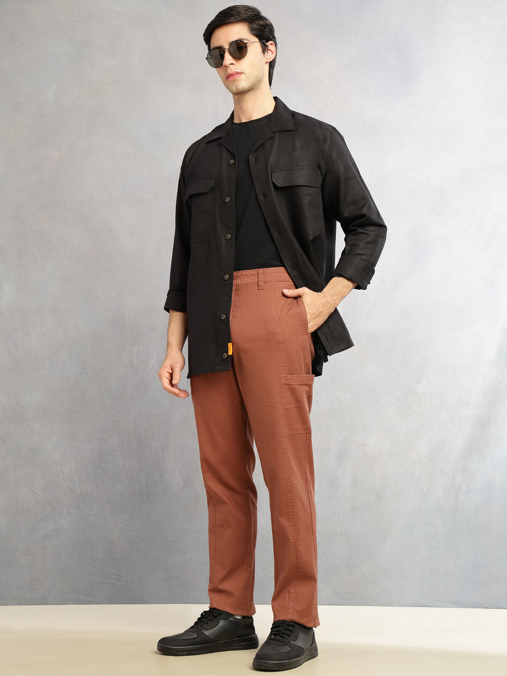 Thomas Scott Men Brown Smart Straight Fit Mid-Rise Solid 6-Pocket Design Woven Cargo Trouser