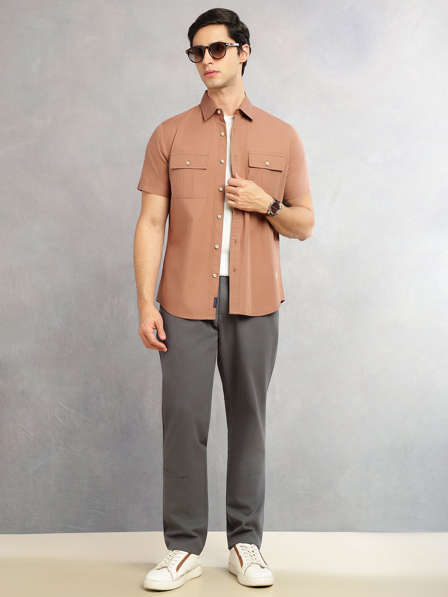 Thomas Scott Men Brown Cricket Club Collection Slim Fit Short Sleeve Spread Collar 2 Flap Pockets Solid Design Cotton Twill Casual Shirt