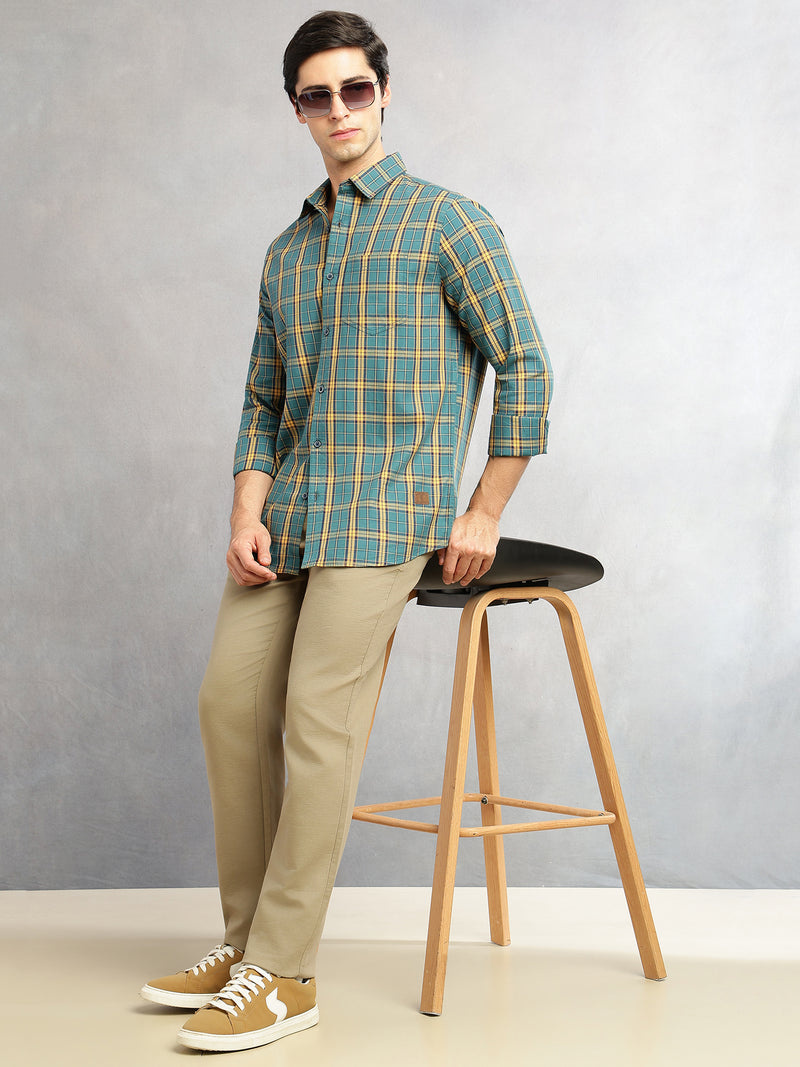 Thomas Scott Men Dark Khaki Smart Straight Fit Mid-Rise Solid 5-Pocket Design Woven Chinos Trouser
