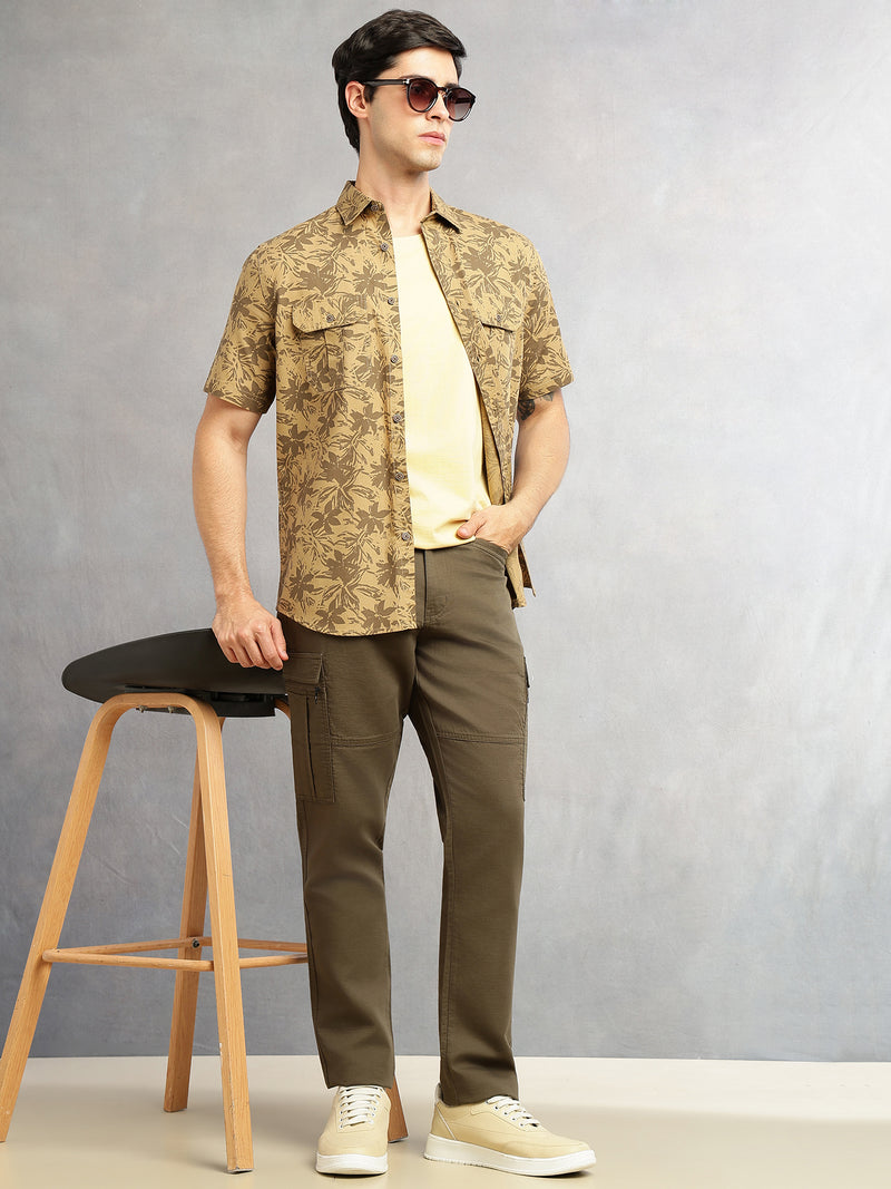 Thomas Scott Men Olive Regular Fit Mid-Rise Solid Woven Utility Cargo Trouser