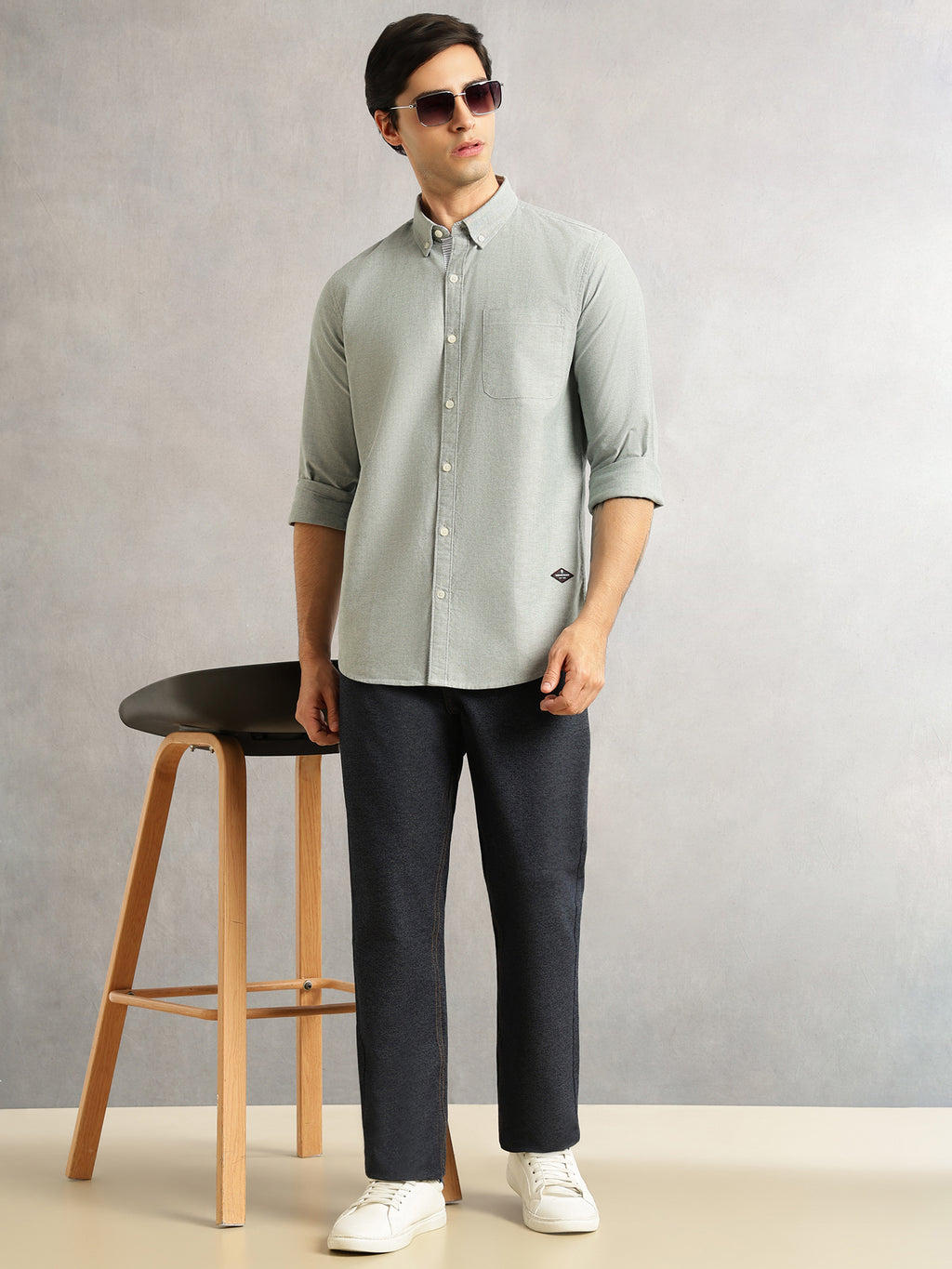 Thomas Scott Men Bottle Green Slim Fit Long Sleeves Button-Down Collar Solid 100% Cotton Oxford Casual Shirt