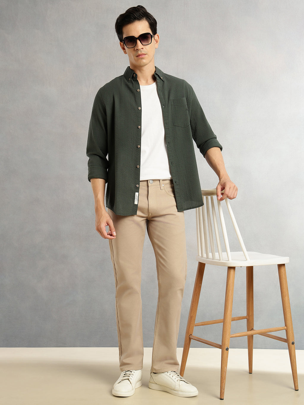 Thomas Scott Men Olive Premium Slim Fit Long Regular Sleeves Button-Down Collar Pinstripes 100% Cotton Seersucker Casual Shirt