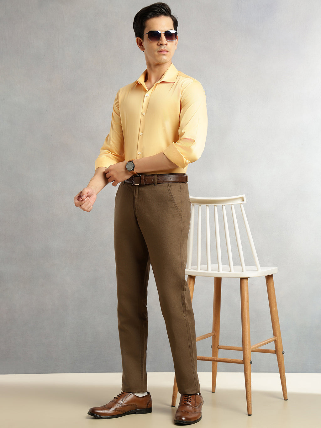 Thomas Scott Men Gold Regular Fit Long Sleeves Spread Collar Solid 100% Cotton Formal Shirt
