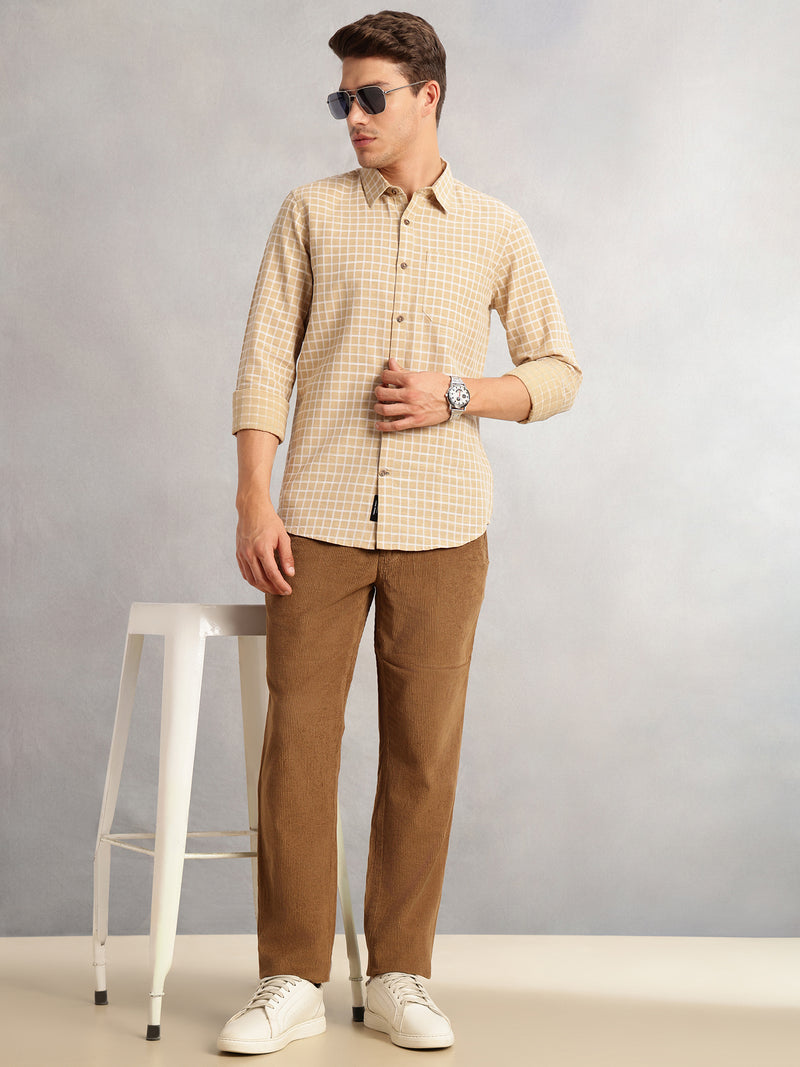 Thomas Scott Men Khaki Regular Fit Mid-Rise Textured 4-Pockets Design Corduroy Trouser