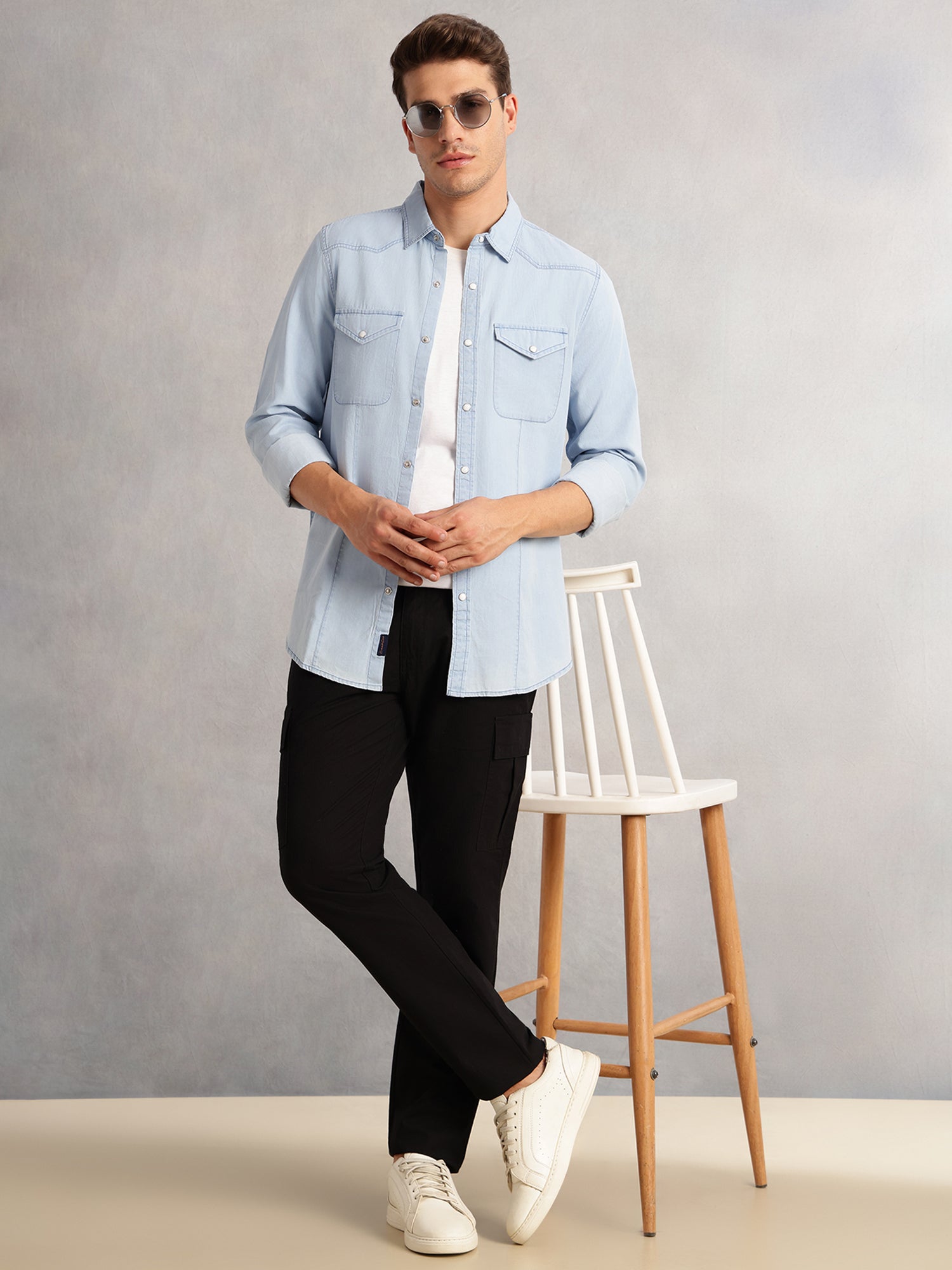 Thomas Scott Men Blue Cricket Club Collection Regular Fit Long Sleeves Spread Collar Cotton Denim Casual Shirt