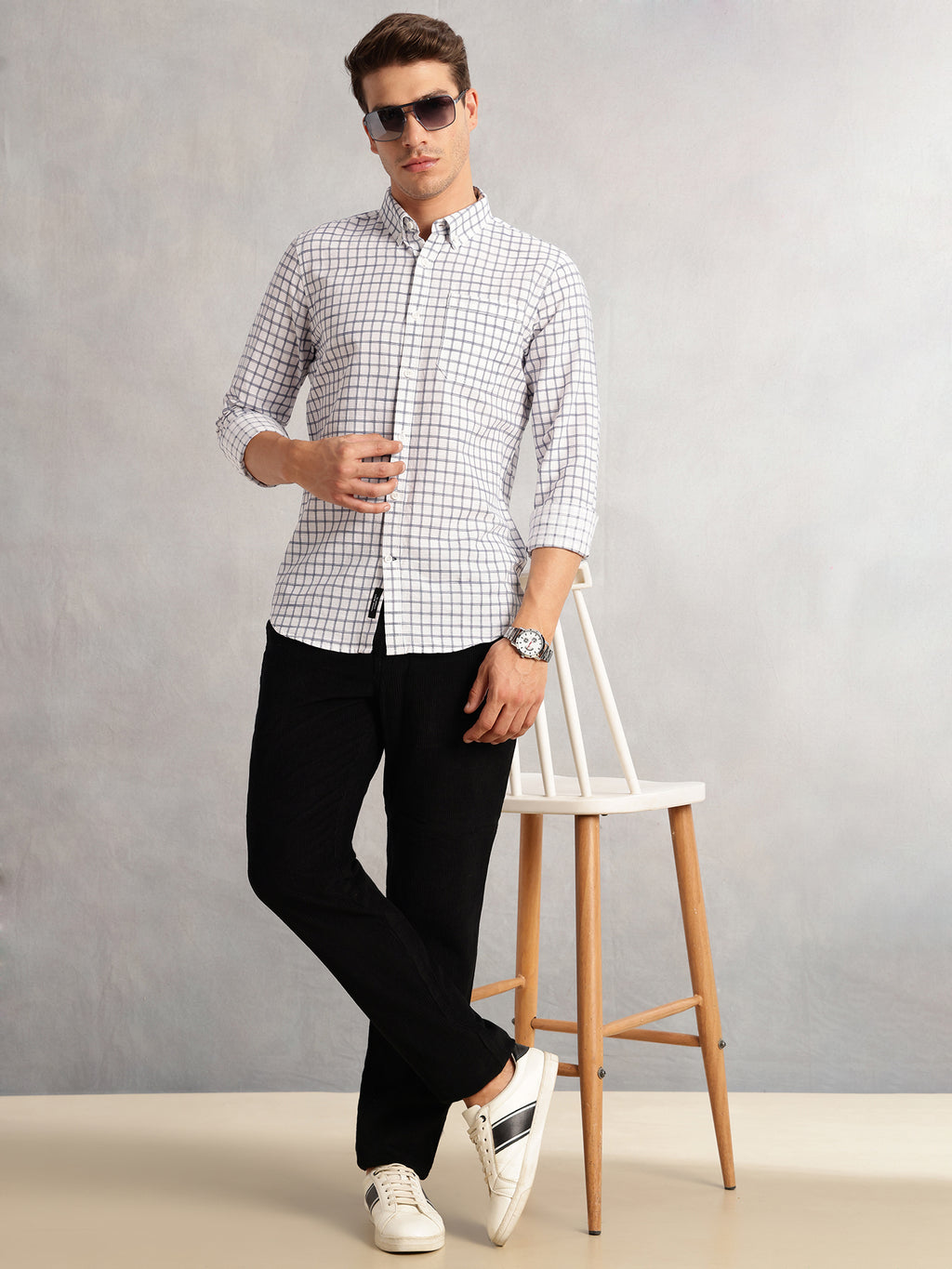 Thomas Scott Men Navy Regular Fit Long Sleeves Button Down Collar Windowpane Check 100% Cotton Casual Shirt