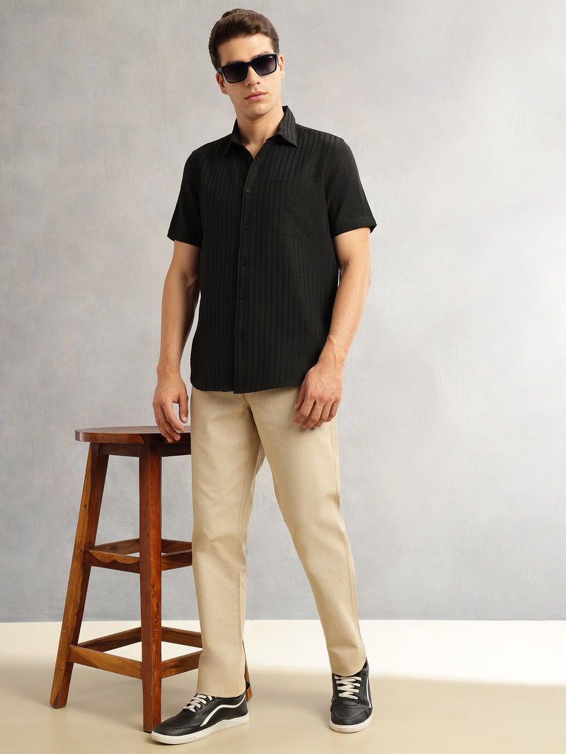 Thomas Scott Men Black Premium Regular Fit Short Sleeves Spread Collar Polyester Casual Shirt