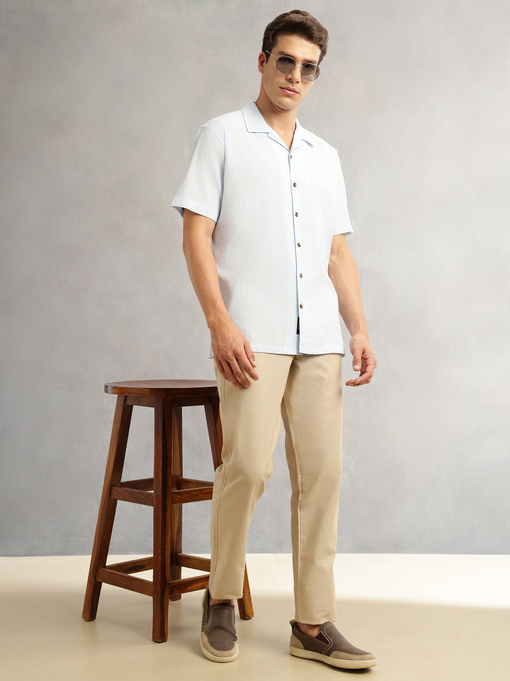 Thomas Scott Men Sky Blue Premium Oversized Fit Short Sleeves Cuban Collar 100% Cotton Seersucker Shirt