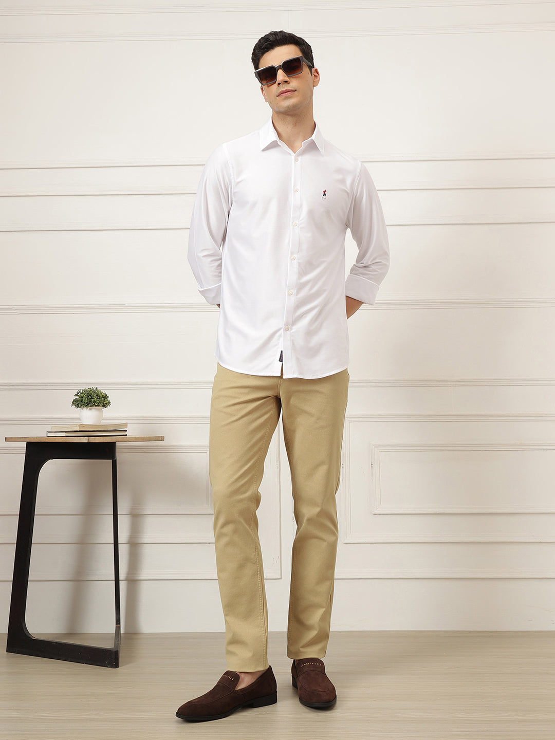 Beige Smart Straight Fit Mid-Rise Solid Woven Trouser For Men