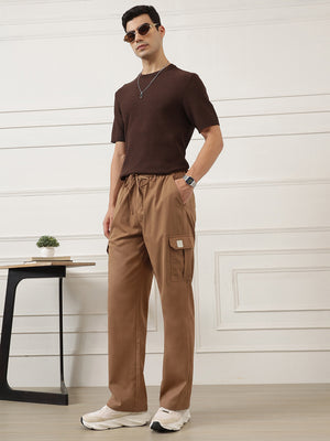 Cream Smart Easy Wash Relaxed Fit Mid-Rise Solid Woven Cargo Trouser For Men