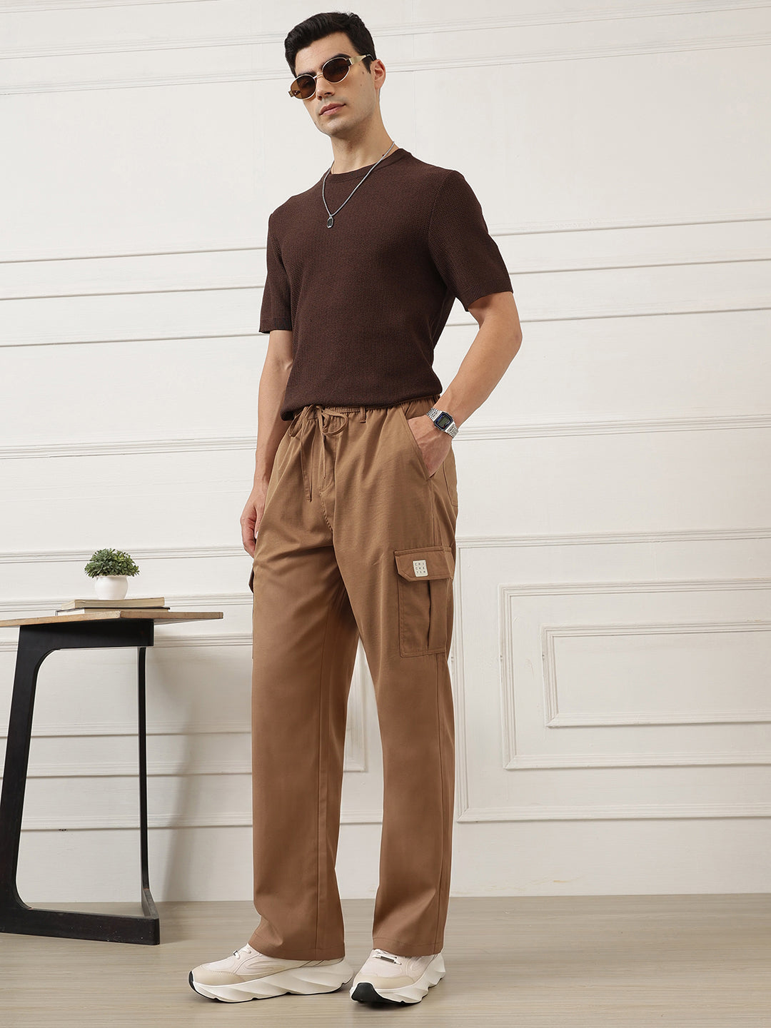 Cream Smart Easy Wash Relaxed Fit Mid-Rise Solid Woven Cargo Trouser For Men