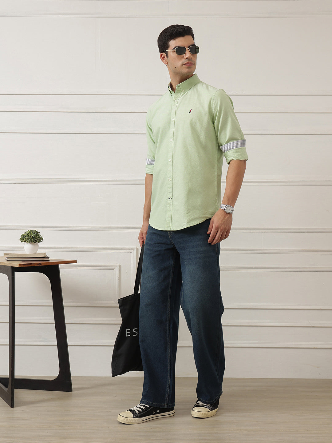 Thomas Scott Men Pista Premium Regular Fit Button-Down Collar Solid Pure Cotton Casual Shirt