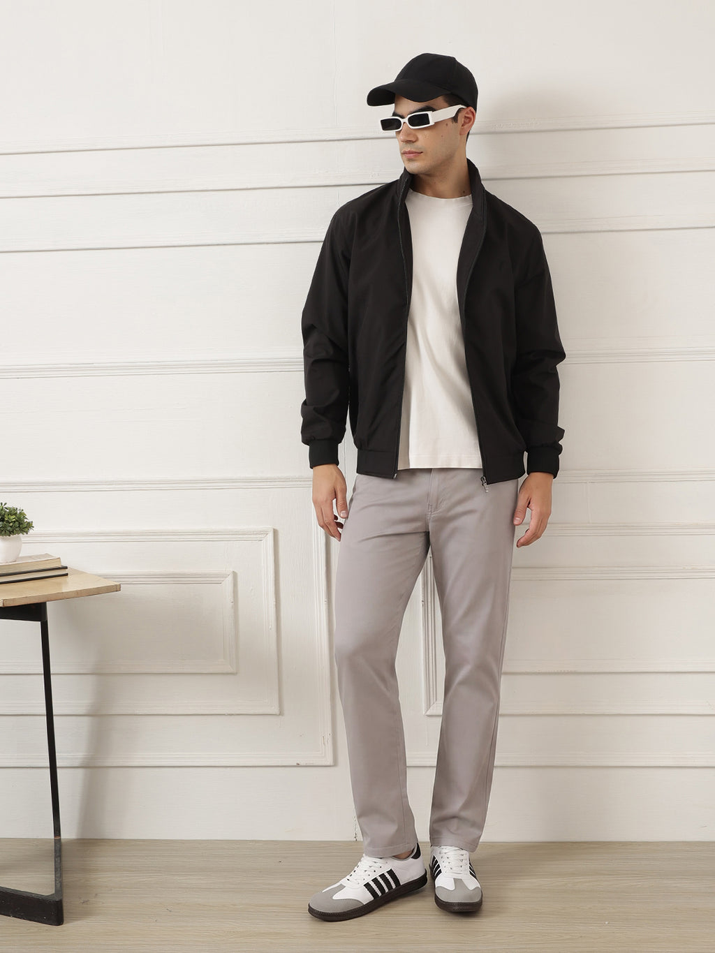 Black Regular Fit Solid Full Sleeves Stand Collar Zip-Front Casual Bomber Jacket For Men