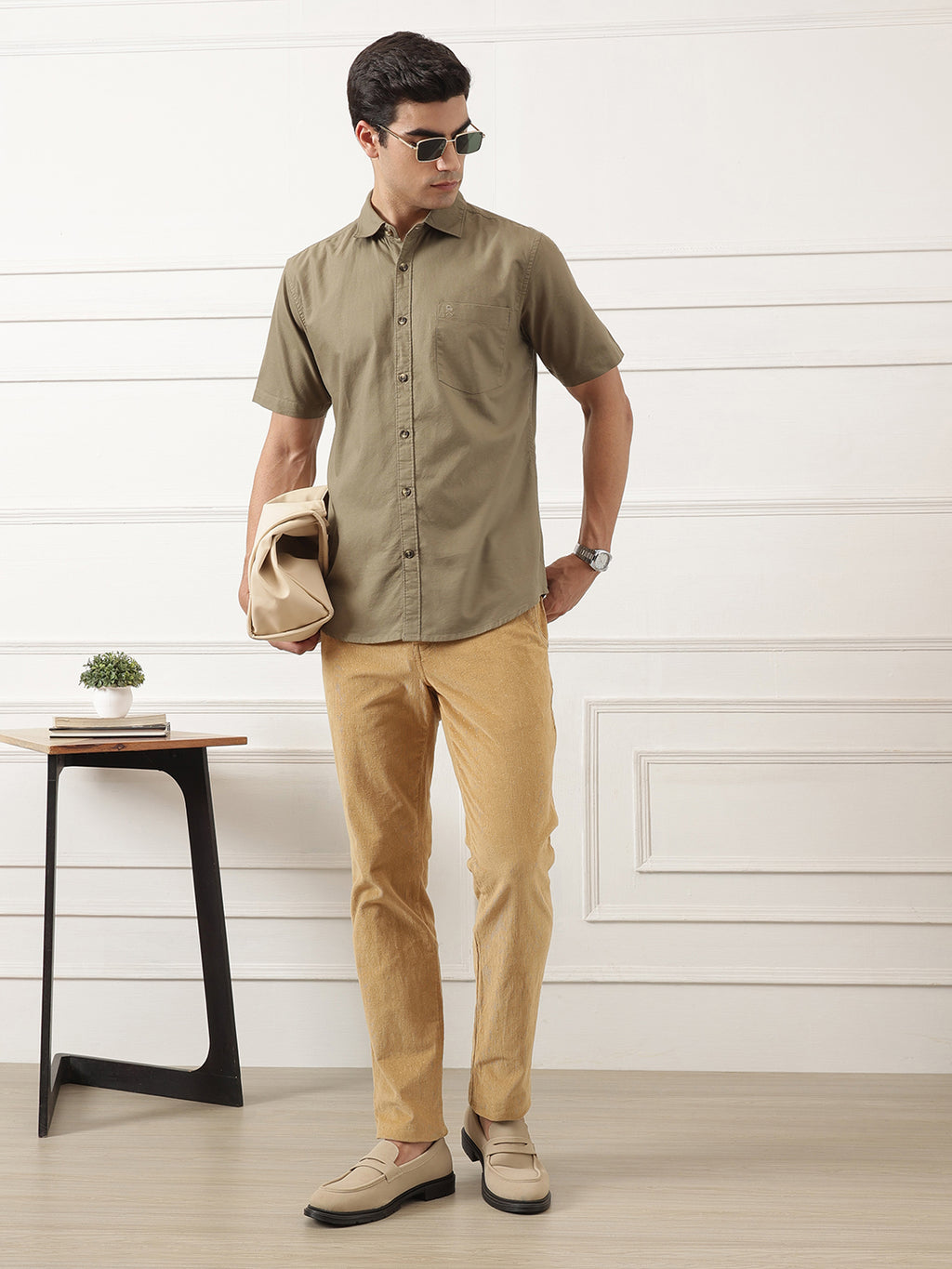 Light Khaki Regular Fit Short Sleeve Spread Collar Solid Oxford Cotton Casual Shirt For Men