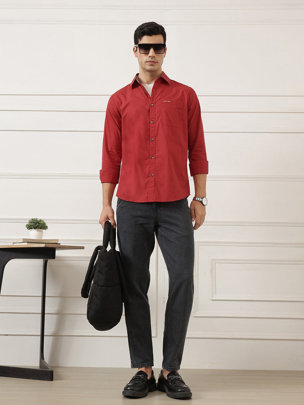 Maroon Premium Regular Fit Long Sleeves Spread Collar Solid Cotton Casual Shirt For Men