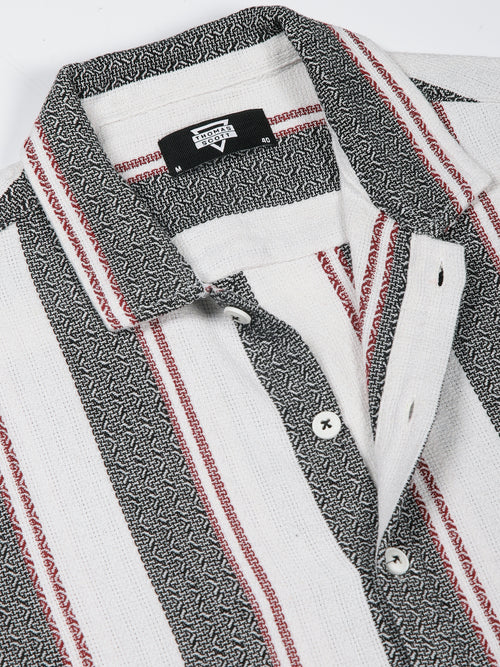 Thomas Scott Men White Premium Slim Fit Short Sleeves Spread Collar Vertical Stripes Cotton Casual Shirts