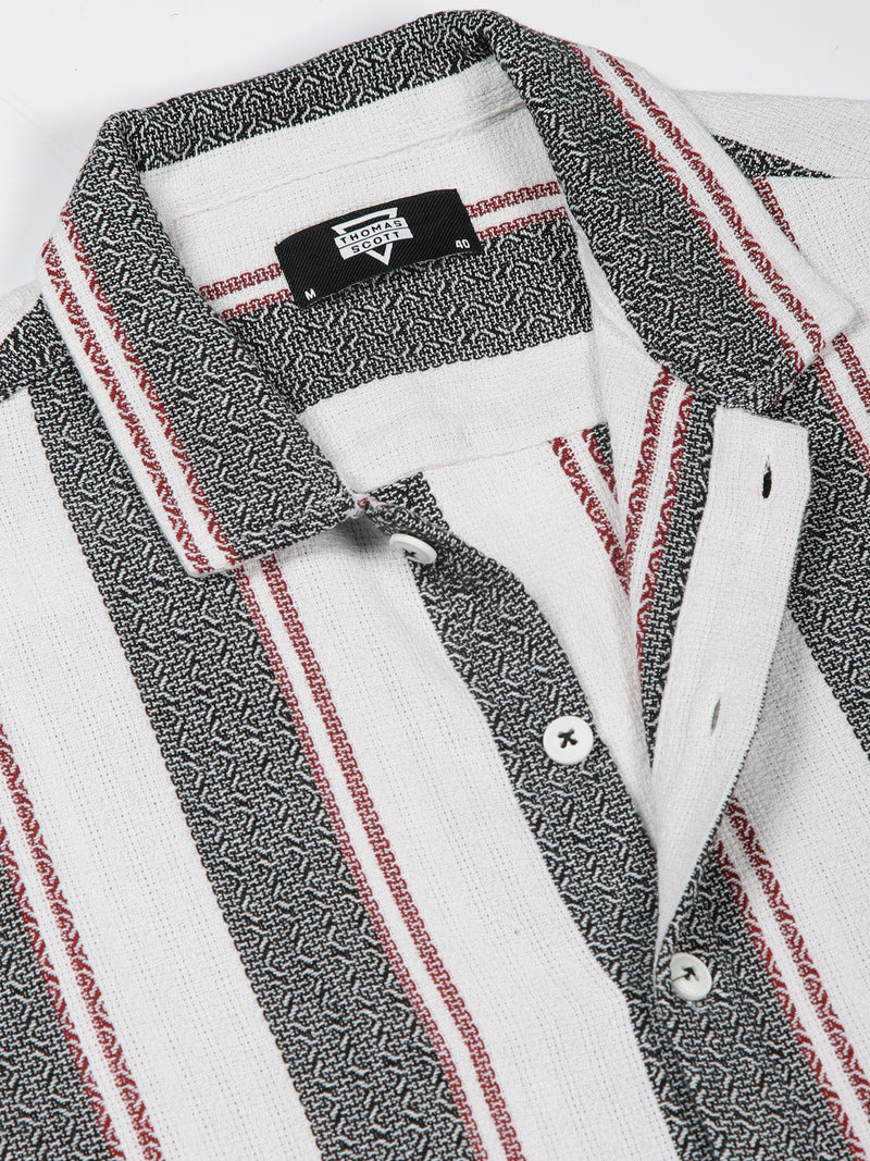 Thomas Scott Men White Premium Slim Fit Short Sleeves Spread Collar Vertical Stripes Cotton Casual Shirts