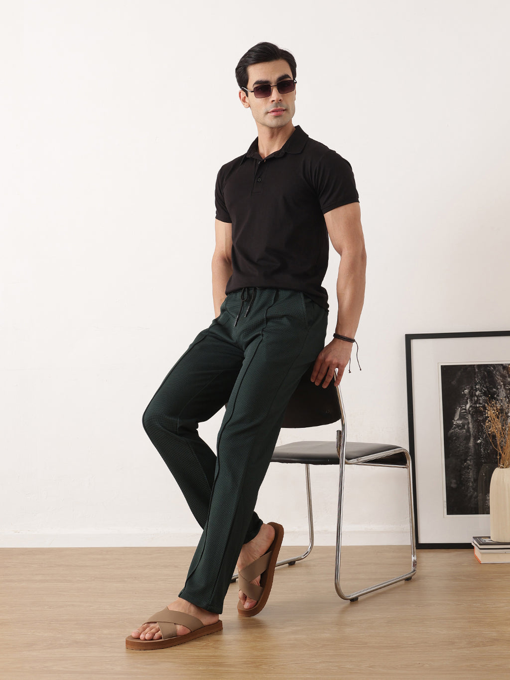 Thomas Scott Men Green Smart Regular Fit Mid-Rise Textured Pleated Knitted Casual Trousers with Drawstring Closure