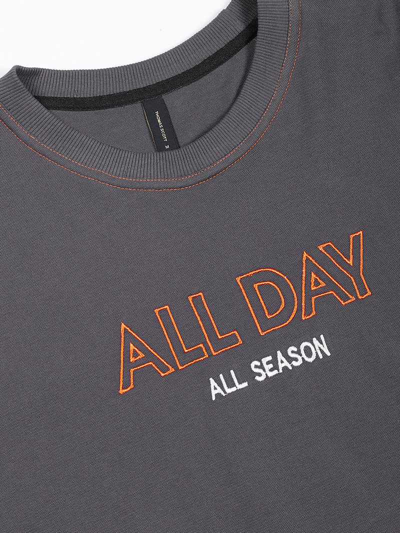 Thomas Scott Men Grey Oversized Typography Print Knit Tshirt