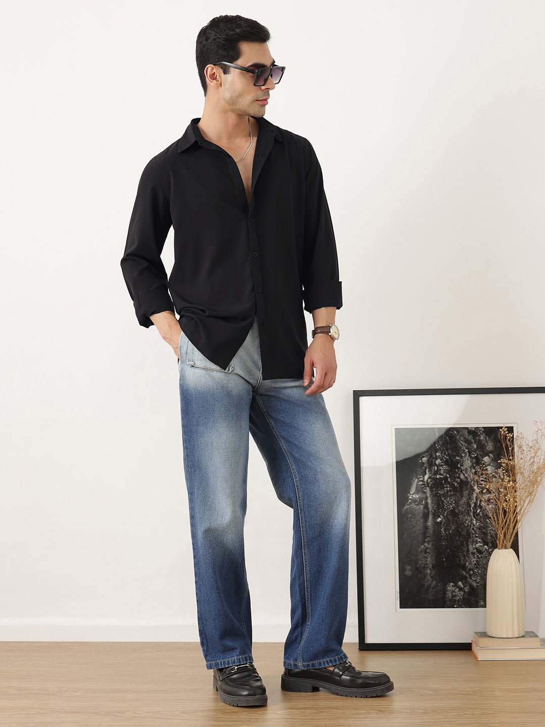 Thomas Scott Men Premium Black Slim Fit Long Sleeves Spread Collar Solid Casual Shirt