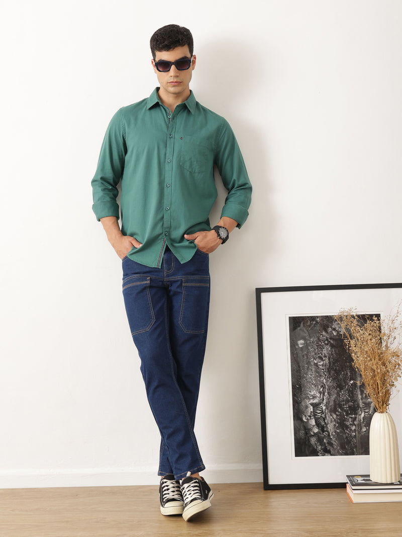 Thomas Scott Men Relaxed Olive Slim Fit Long Sleeves Spread Collar Solid Cotton Casual Shirt