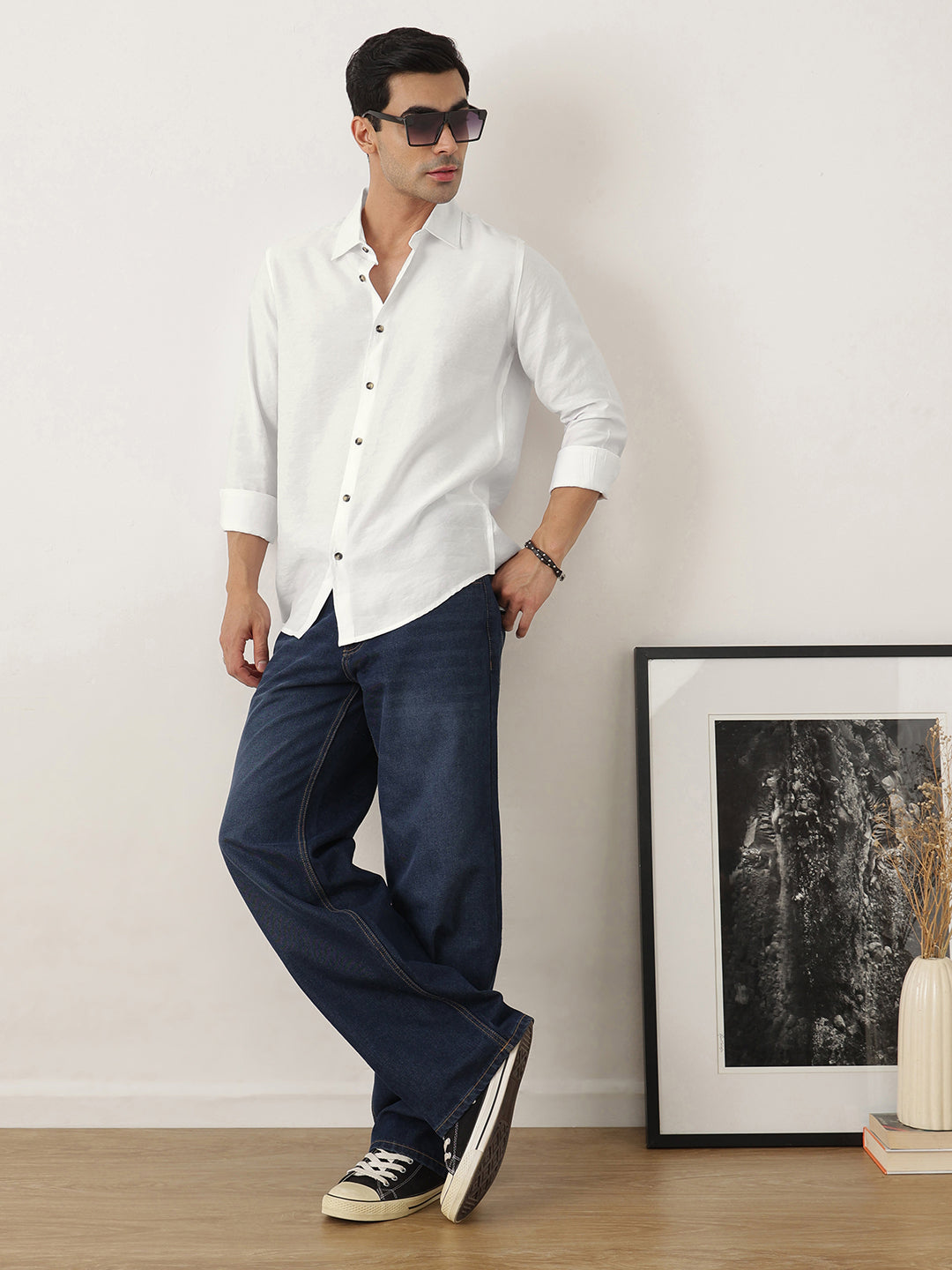 Thomas Scott Men White Premium Slim Fit Long Sleeves Semi Cutaway Collar Textured Casual Shirt