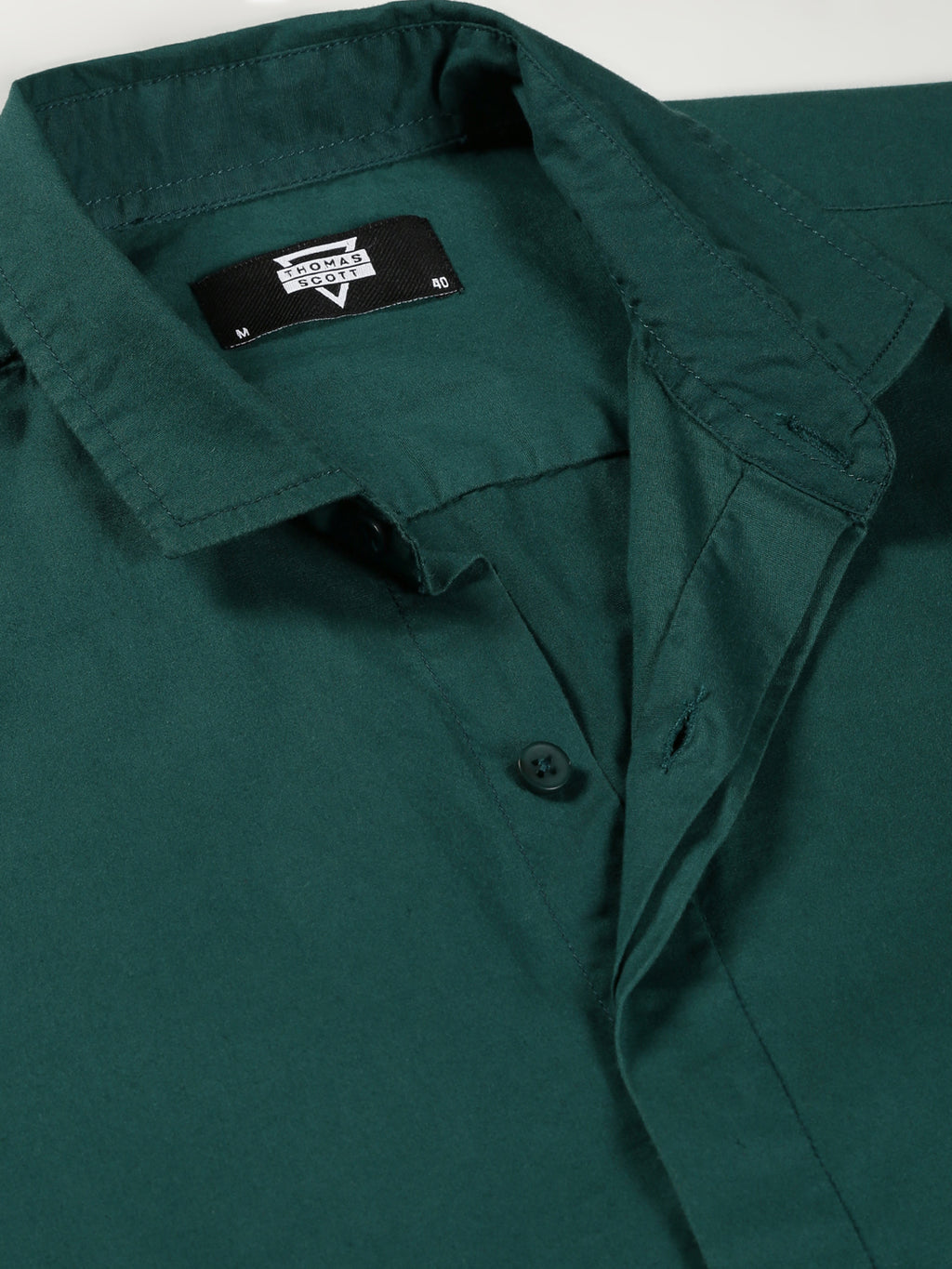 Thomas Scott Men Green Classic Regular Fit Long Sleeves Spread Collar Solid Casual Shirt