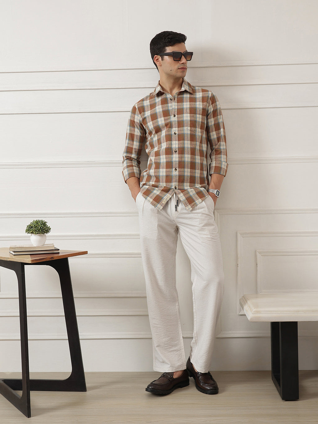 Thomas Scott Men Beige Smart Straight Fit Mid-Rise Pleated Woven Trouser