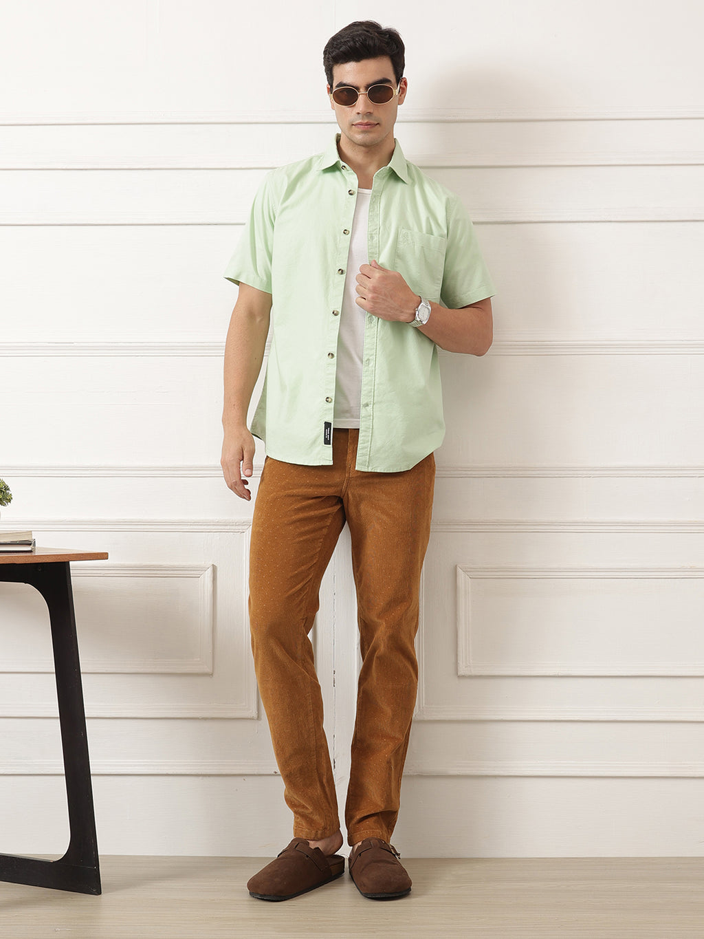 Pista Regular Fit Short Sleeve Spread Collar Solid Oxford Cotton Casual Shirt For Men