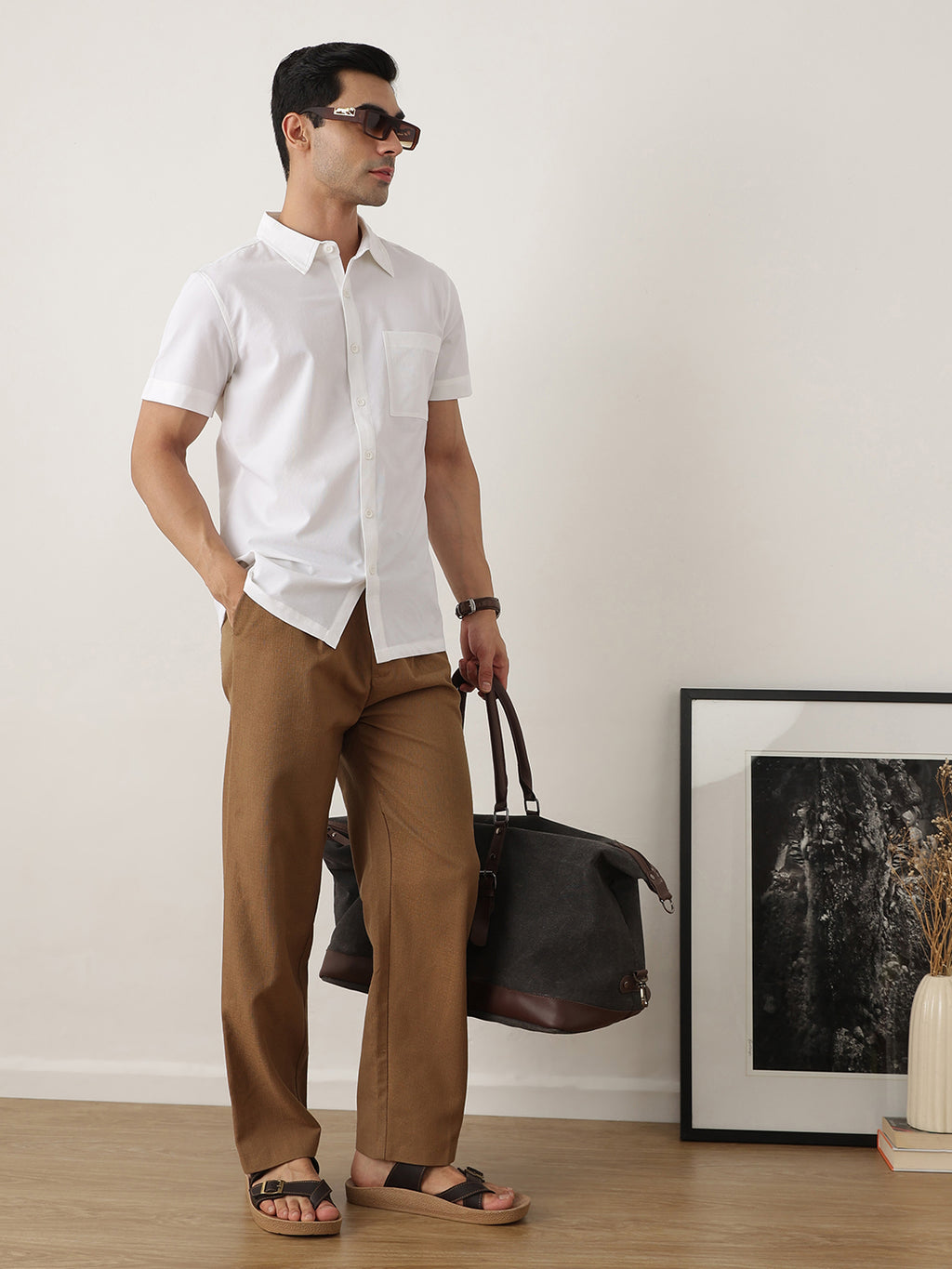 Thomas Scott Men Premium White Slim Fit Short Sleeves Spread Collar Solid Casual Shirt