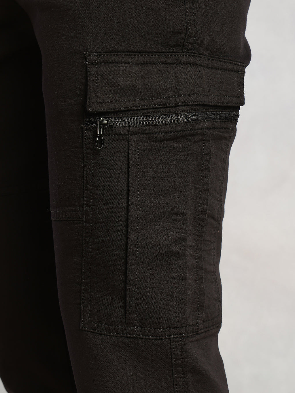 Thomas Scott Men Black Regular Fit Mid-Rise Solid Woven Utility Cargo Trouser